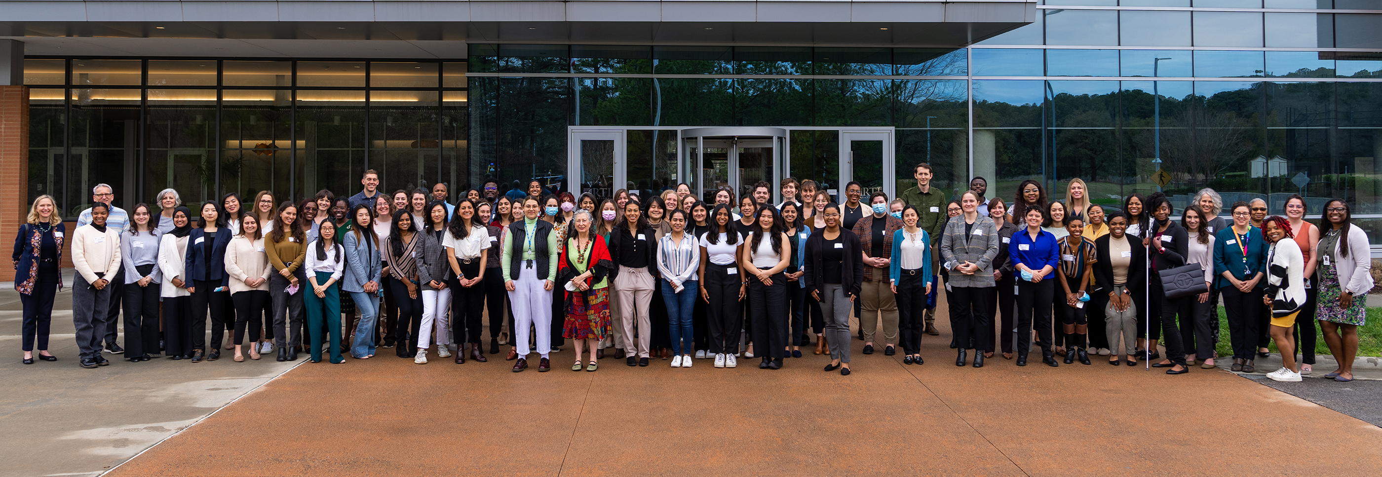 PHield Trip participants gather in front of RTI's Holden Building.